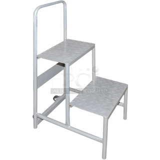 BRAND NEW SCRATCH AND DENT! Omcan Steel Two-Step Step Ladder with Bar 31368