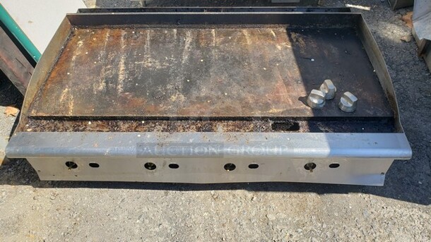 48" Commercial Natural Gas Griddle! One Knob is Broken