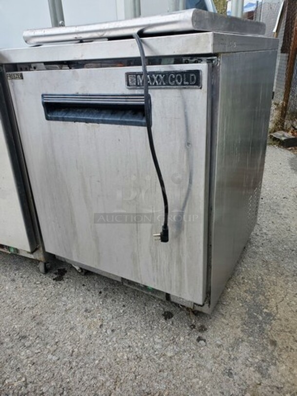 MAX COLD MXCF27UA Undercounter| Single Door Freezer| Tested & Working 27"W X 30"D X 36"H