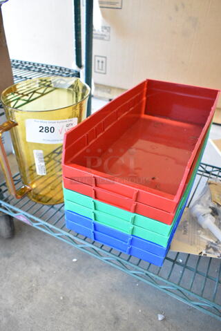 BRAND NEW SCRATCH AND DENT! Items Including 6 Poly Bins and 1 Cambro 400MCH150 4 Qt. High Heat Amber Plastic Measuring Cup