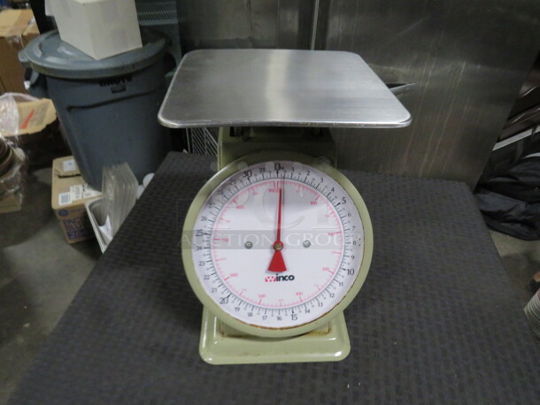 One 32oz Winco Scale. #SCLH-2 - Item #1126742