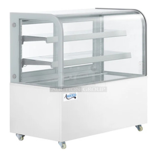 BRAND NEW SCRATCH AND DENT! Avantco BC-48-HC 48" Curved Glass White Refrigerated Bakery Display Case. 115 Volts, 1 Phase. Tested and Working!