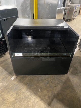 Structural Concepts Commercial Refrigerated Open Grab-N-Go Showcase Merchandiser! 120V 1 Phase! Model: CO33R SN: 2616752JZ401639! 