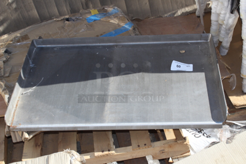 BRAND NEW SCRATCH & DENT! Assure Parts 35 7/8" x 27" x 4" Add-On 6 Burner Griddle Top. Out of Original Box. 