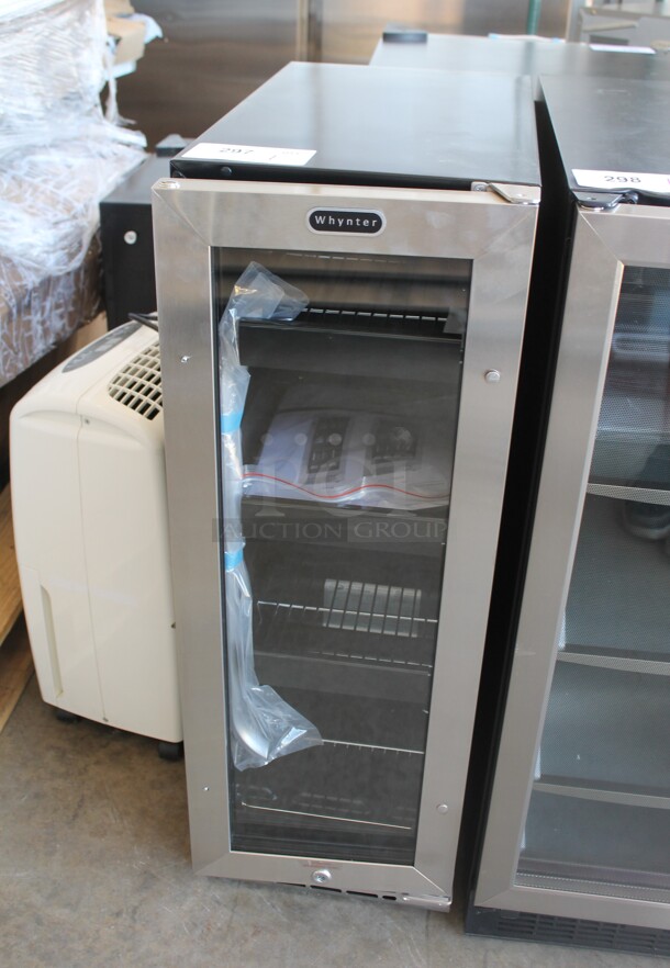 	BRAND NEW SCRATCH AND DENT! Whynter BBR-638SB 12" Built In 60 Can Beverage Cooler Merchandiser with Lock, Stainless. 115 Volt, 1 Phase. Tested and Working!
