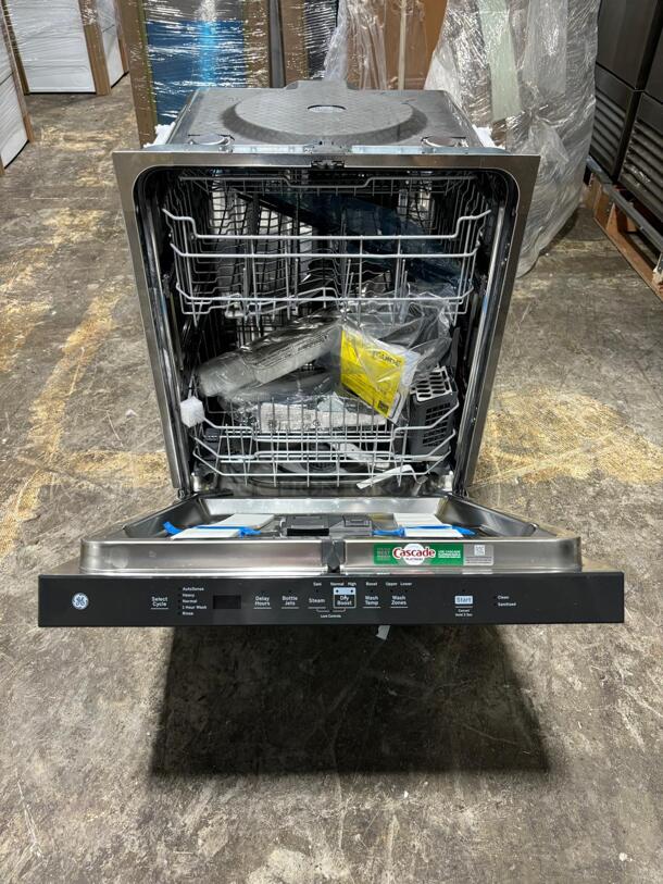 Brand New scratch & dent GE Dry Boost Top Control 24-in Built-In BRAND NEW Dishwasher With Third Rack (Fingerprint-resistant Stainless Steel) ENERGY STAR, 45-dBA - Item #1127096