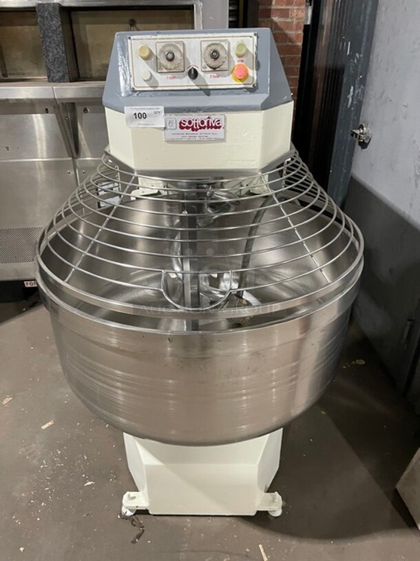 Sottoriva Commercial Floor Style Spiral Dough Mixer! With Stainless Steel Mixing Bowl! With Bowl Guard! 220V! Model: SPRINT/160 SN: 17512! - Item #1146811