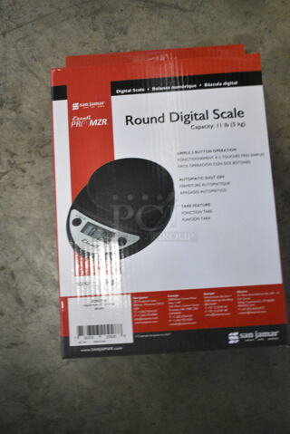 Box of 18 BRAND NEW SCRATCH AND DENT! San Jamar SCDG11M Escali Round Digital Scale