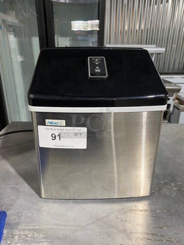 New Air Countertop 40 Lb Clear Ice, Ice Maker Machine! Model: CLEADRICE40 SN: 1807EQ0512 115V! Working!