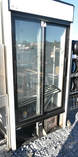 True GDM-33 Metal Commercial 2 Door Reach In Cooler Merchandiser. 115 Volts, 1 Phase. 