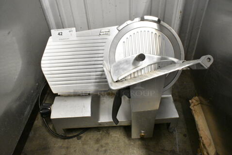 Avantco Stainless Steel Commercial Countertop Meat Slicer. 