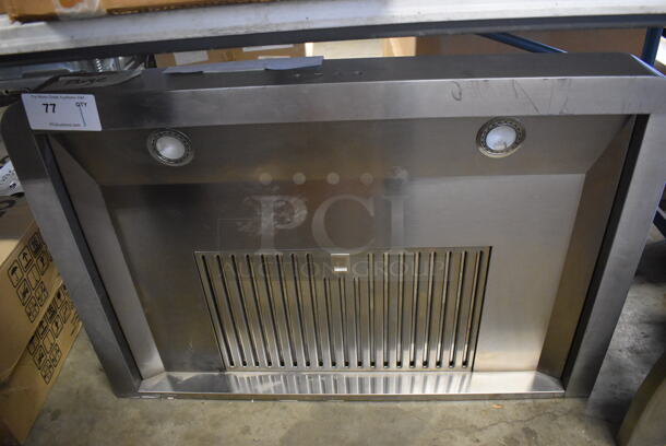 BRAND NEW SCRATCH AND DENT! Dacor DHW361 Stainless Steel Vent Hood. 120 Volts, 1 Phase. 36x20x24