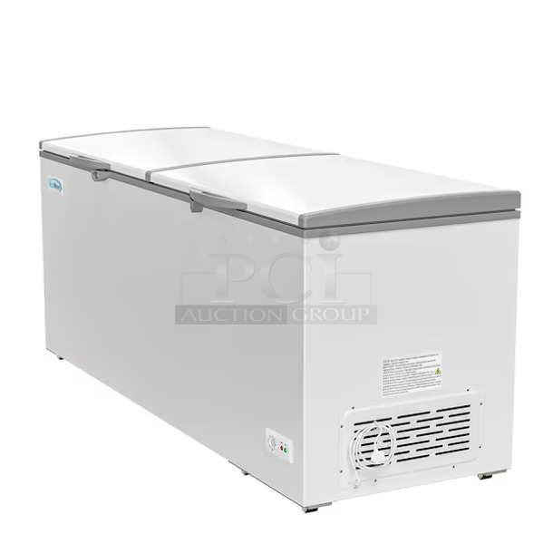 BRAND NEW SCRATCH AND DENT! KoolMore SCF-24C Metal Commercial Chest Freezer w/ 2 Hinge Lids and Commercial Casters. 115 Volts, 1 Phase. - Item #1118902
