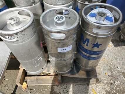 Lot of (3) 5.16 Gallon Kegs
*Empty