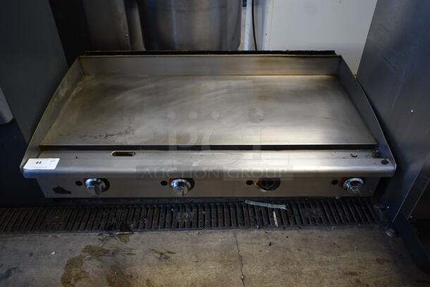 Star Stainless Steel Commercial Countertop Gas Powered Flat Top Griddle. 