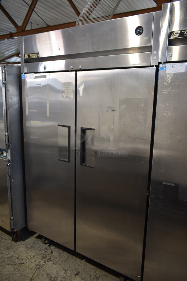 2014 True TG2R-2S ENERGY STAR Stainless Steel Commercial 2 Door Reach In Cooler w/ Poly Coated Racks on Commercial Casters. 115 Volts, 1 Phase. Tested and Working!