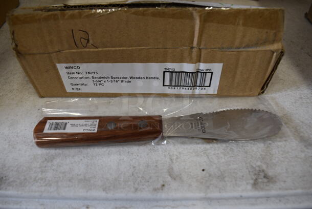 12 BRAND NEW IN BOX! Winco Stainless Steel Spreaders. 7.5". 12 Times Your Bid!