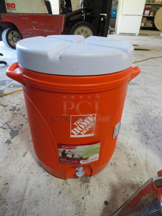 One Rubbermaid 10 Gallon Cooler.