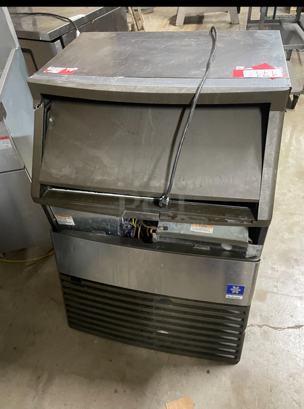 Under Counter Ice Maker 270lbs