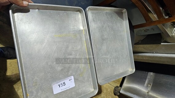 Lot of 4 Baking Sheet Pans