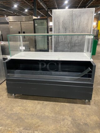 NICE! Structural Concepts Starbucks Style Refrigerated Open Grab-N-Go Display Case! With Top Glass Enclosed Merchandiser Showcase! On Legs! 220V 1 Phase! Model: SBZ6652DR SN: 0524196LS290488!