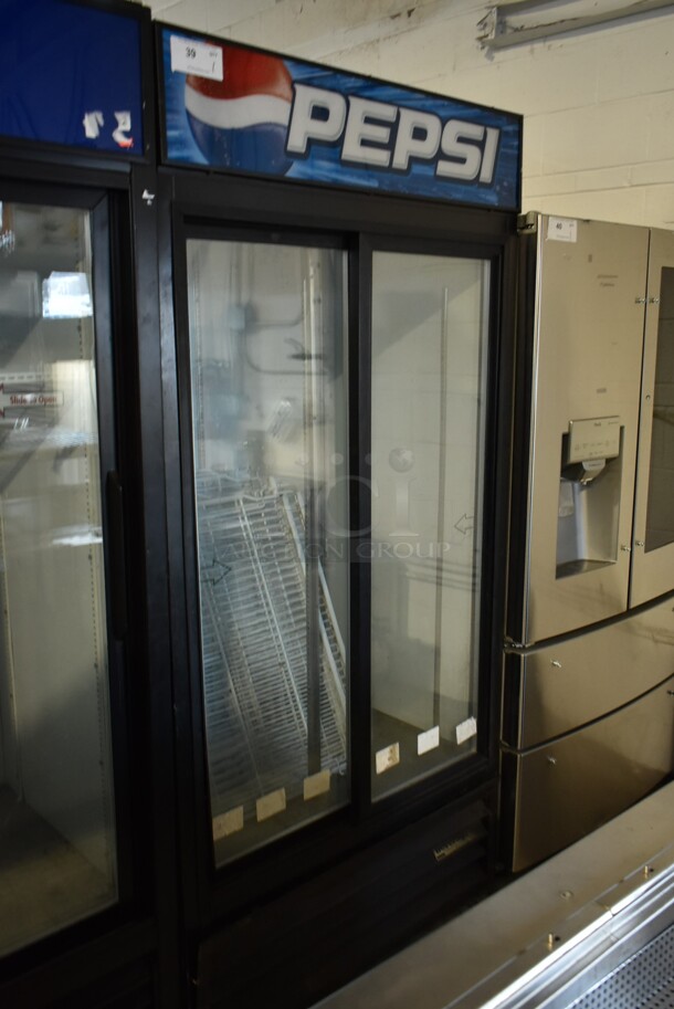 Beverage Air MT33 Metal Commercial 2 Door Reach In Cooler w/ Poly Coated Racks. 115 Volts, 1 Phase. Tested and Working!