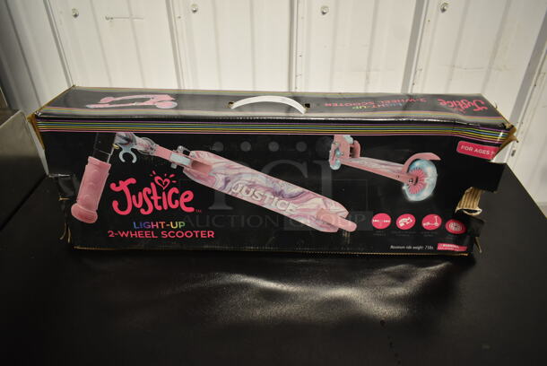 BRNAD NEW SCRATCH AND DENT! Justice Pink Scooter