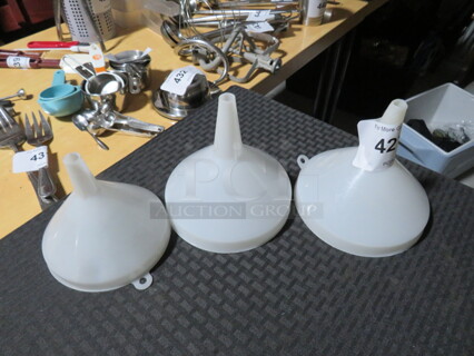 Assorted Size Poly Funnel. 3XBID