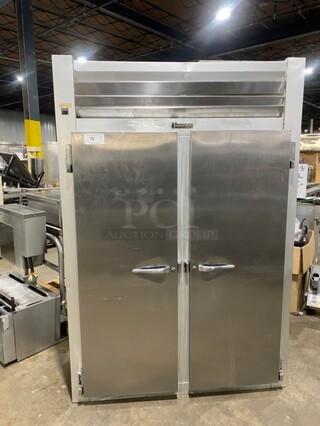 Traulsen Commercial 2 Door Stainless Steel Reach In Refrigerator! 115V 1 Phase! Model: GHT 2-32 NUT SN: 198348 5G! 