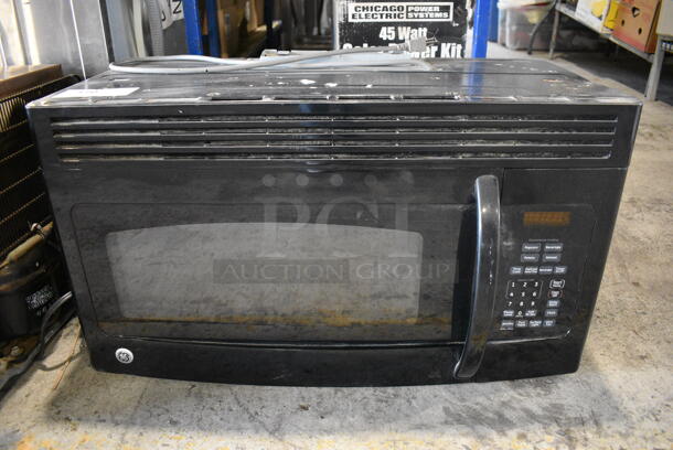 General Electric Model JVM1540DM2BB Microwave Oven. 120 Volts, 1 Phase. 30x17.5x17