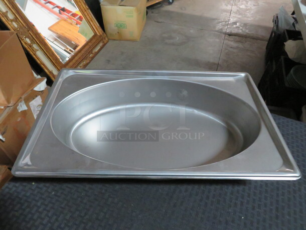 One NEW Vollrath Full Size 2.5 Inch Deep Super Shape Stainless Steel Oval Shaped Food Pan. #3101040. $63.64 - Item #1118231